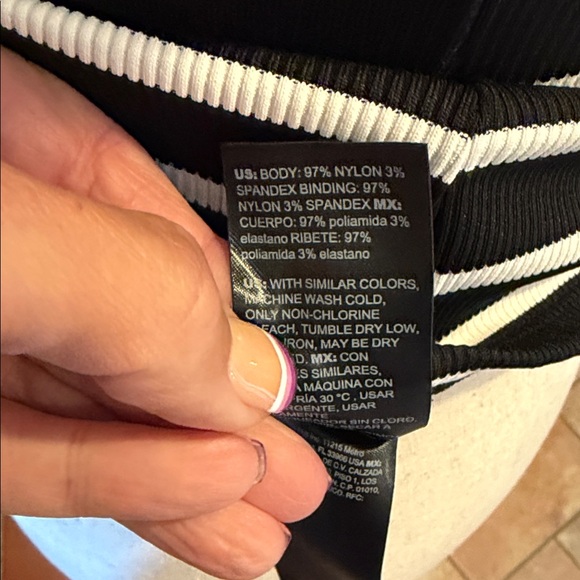 WHBM® FORME Rib Halter Top (M) - Picture 10 of 10